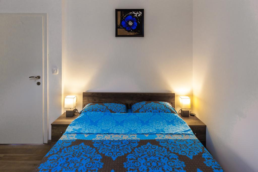 Opium Mar Petrovac